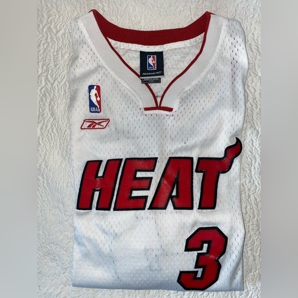 Reebok NBA Authentic Miami Heat Dwayne Wade #3 Basketball Jersey - Picture 1 of 11
